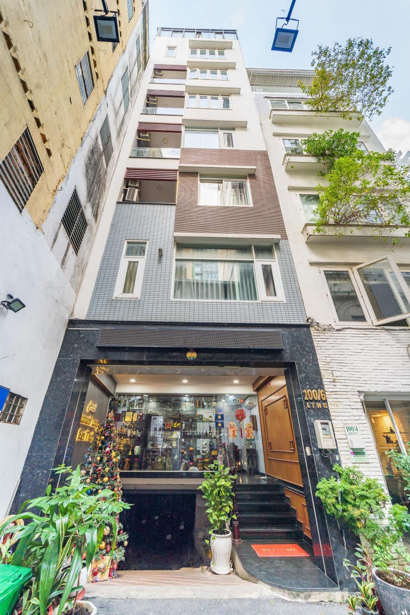 Diamond Luxury Ben Thanh Ho Chi Minh City Exterior photo