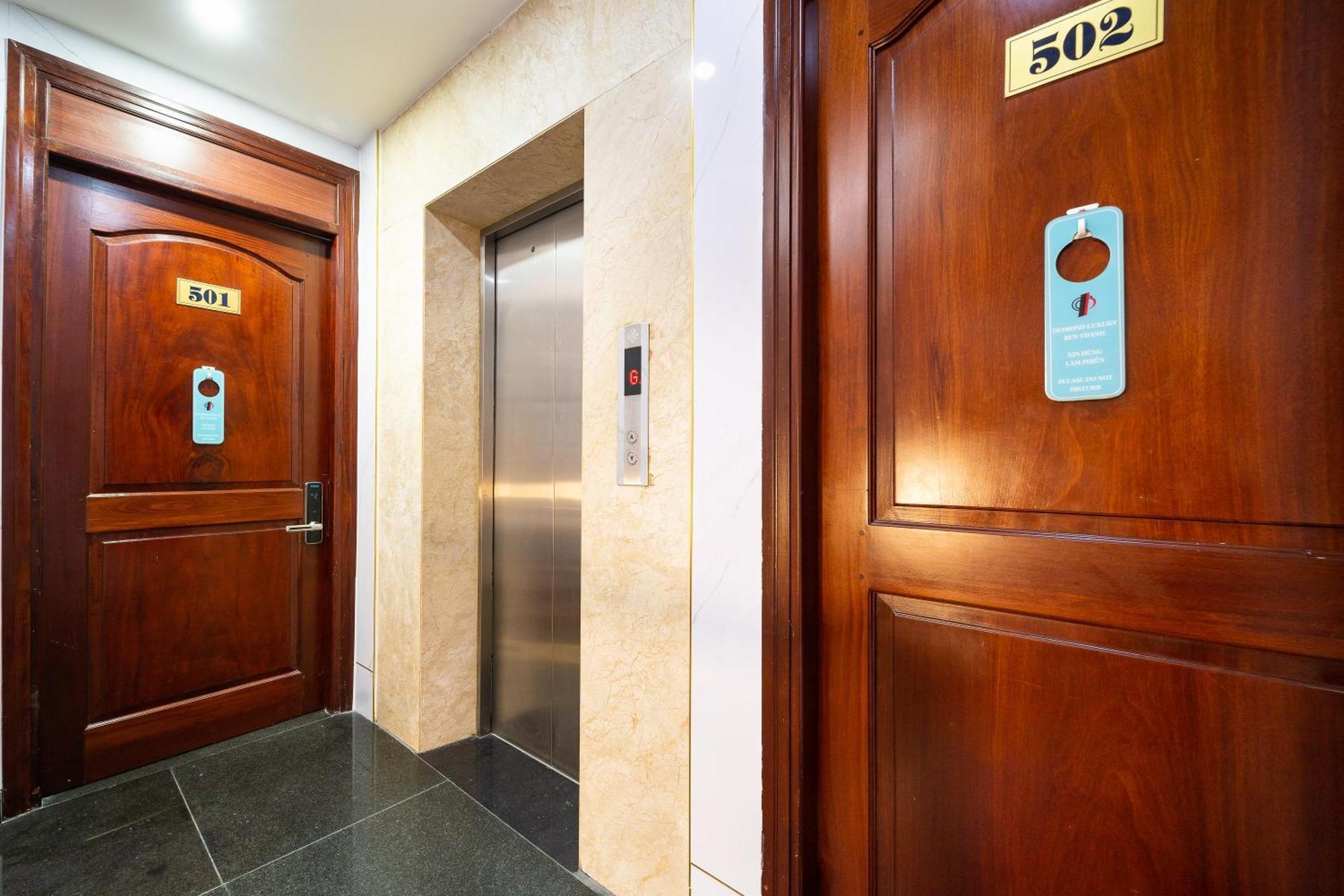 Diamond Luxury Ben Thanh Ho Chi Minh City Exterior photo