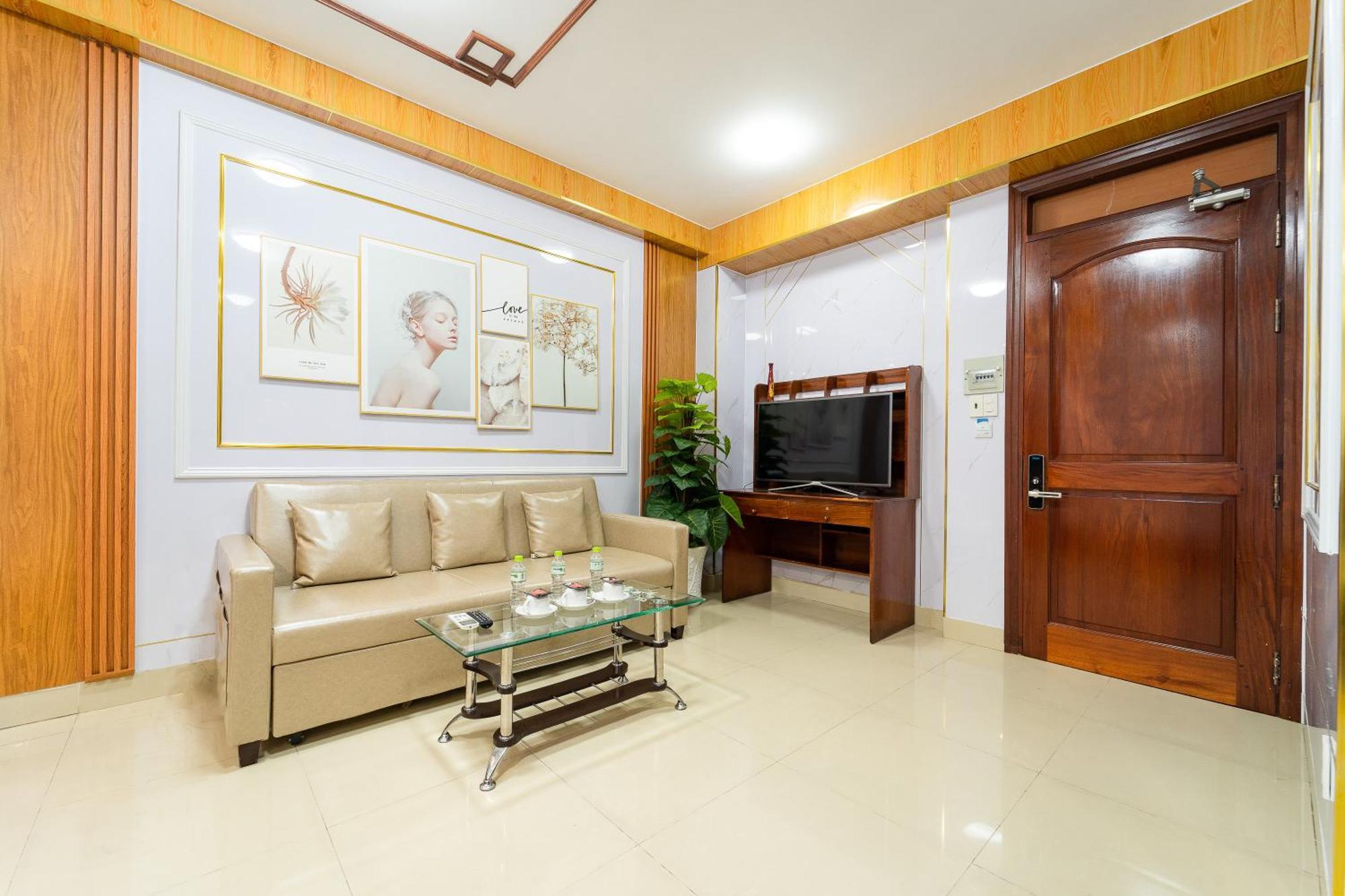 Diamond Luxury Ben Thanh Ho Chi Minh City Exterior photo