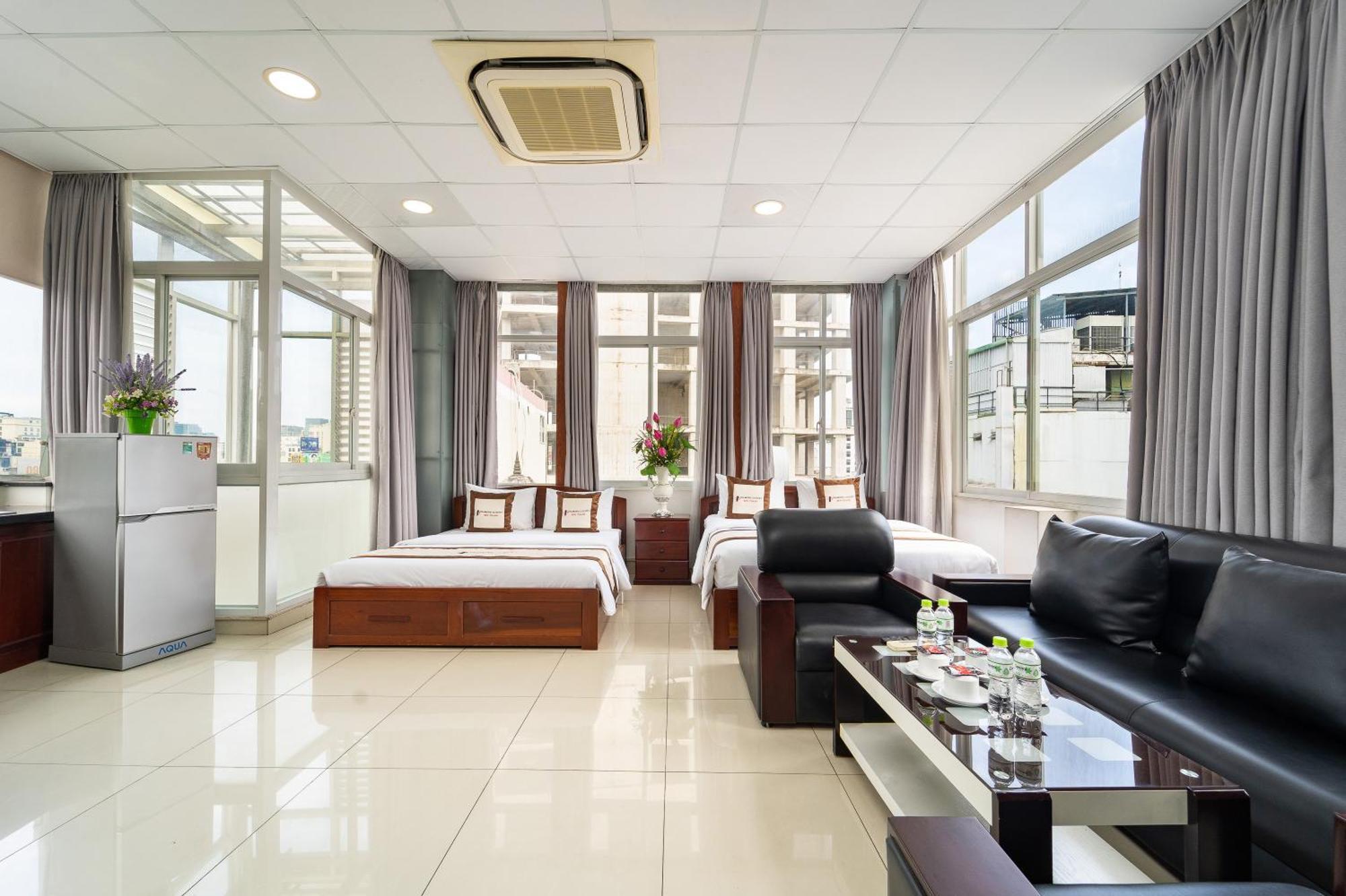 Diamond Luxury Ben Thanh Ho Chi Minh City Exterior photo