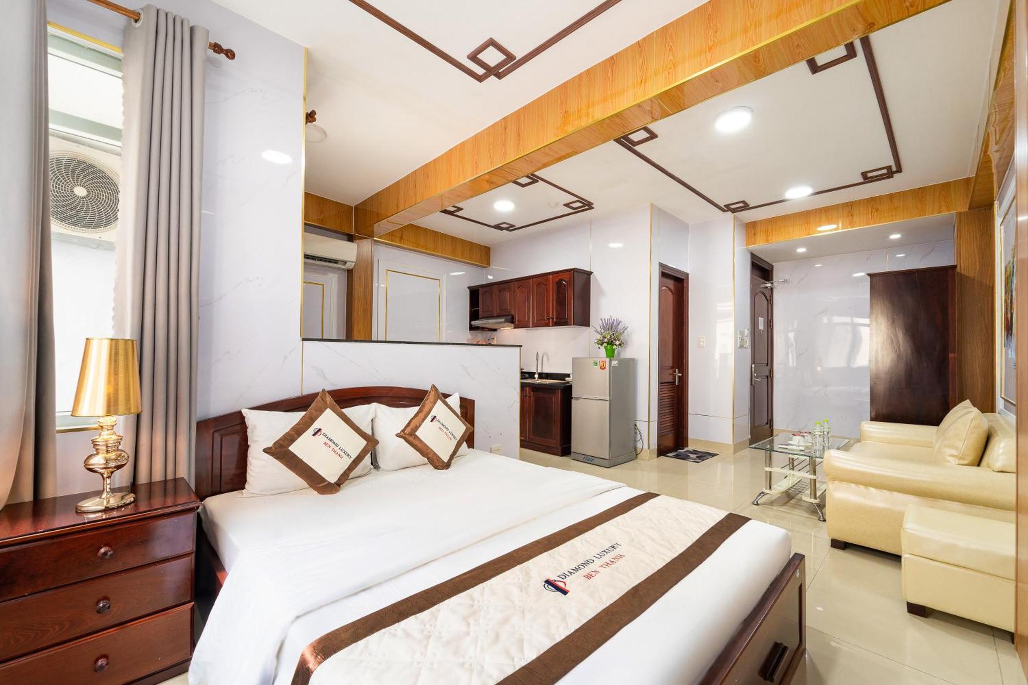 Diamond Luxury Ben Thanh Ho Chi Minh City Exterior photo