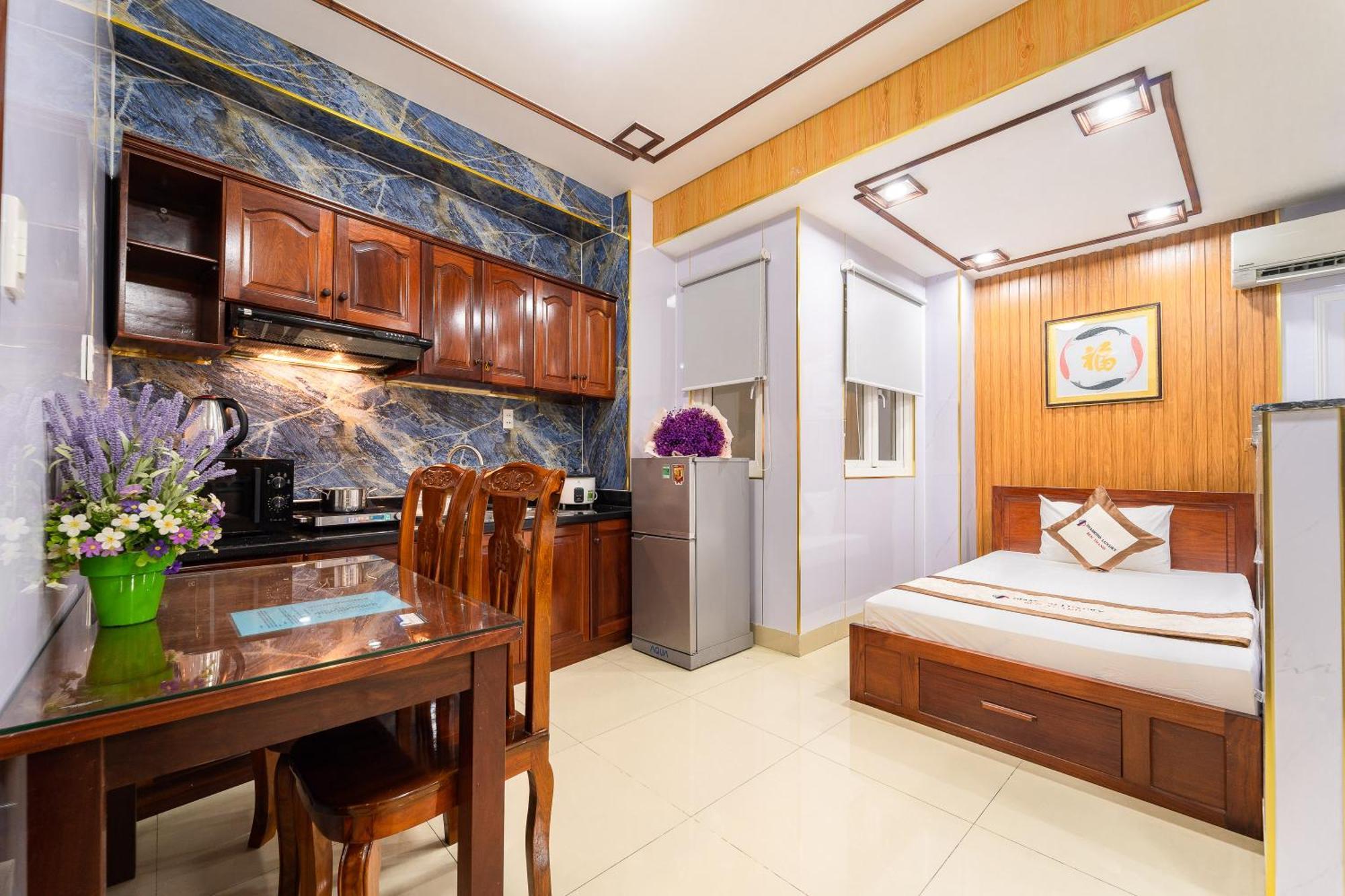 Diamond Luxury Ben Thanh Ho Chi Minh City Exterior photo