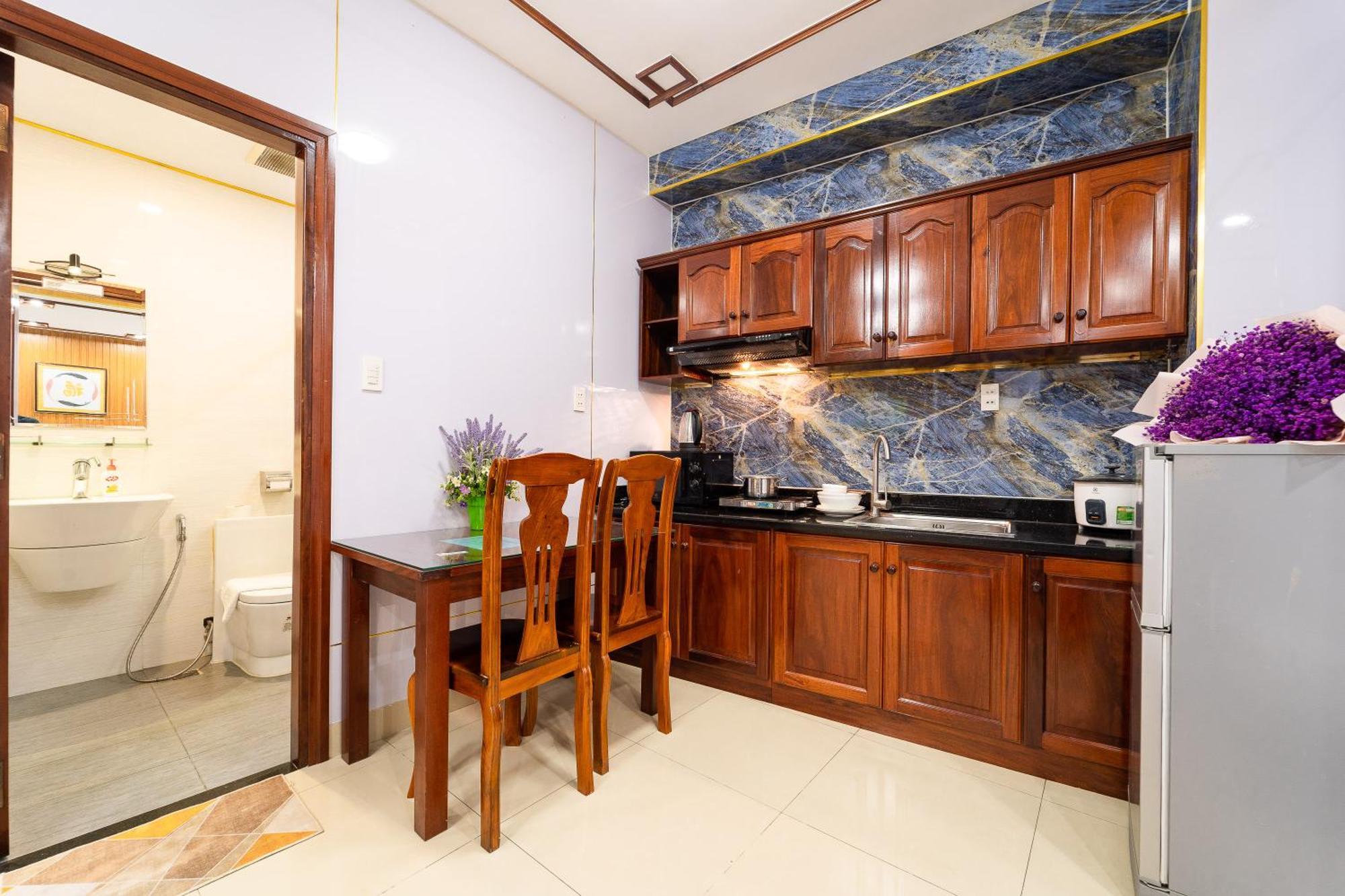 Diamond Luxury Ben Thanh Ho Chi Minh City Exterior photo